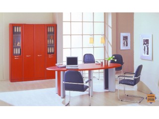 Офисная мебель: Как выбрать стол переговоров