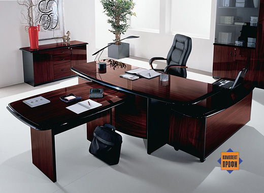 Размещение мебели в кабинете руководителя